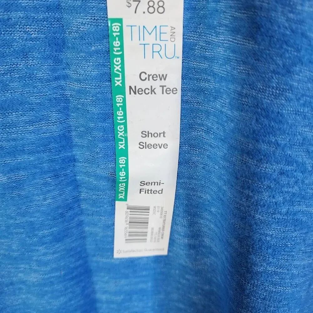 Lot of 3 Time and Tru Crew Neck Tshirts Short Sleeve Semi Fitted NWT Size XL - Picture 9 of 9